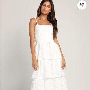 Lulus Grace and Beauty White Burnout Floral Print Tiered Midi Dress size small